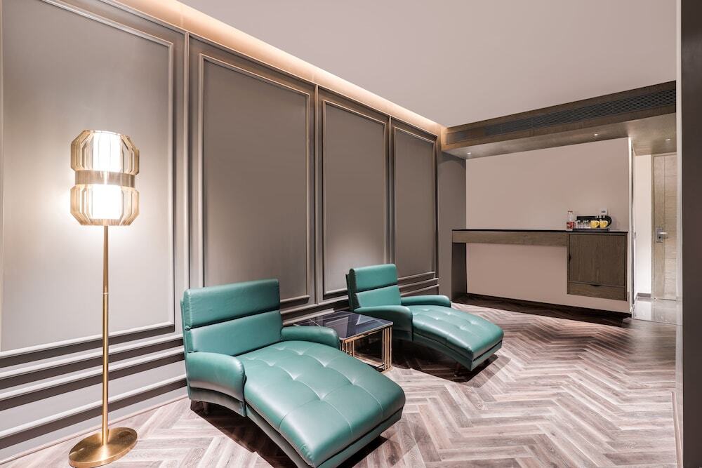 Ханзи: Lemon Tree Hotel Hisar