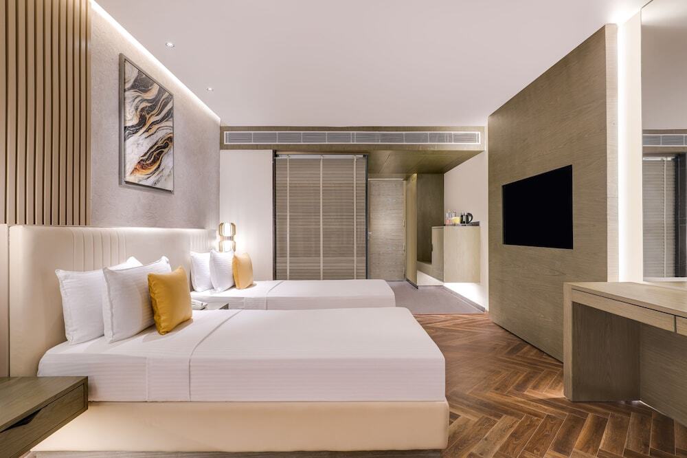 Ханзи: Lemon Tree Hotel Hisar