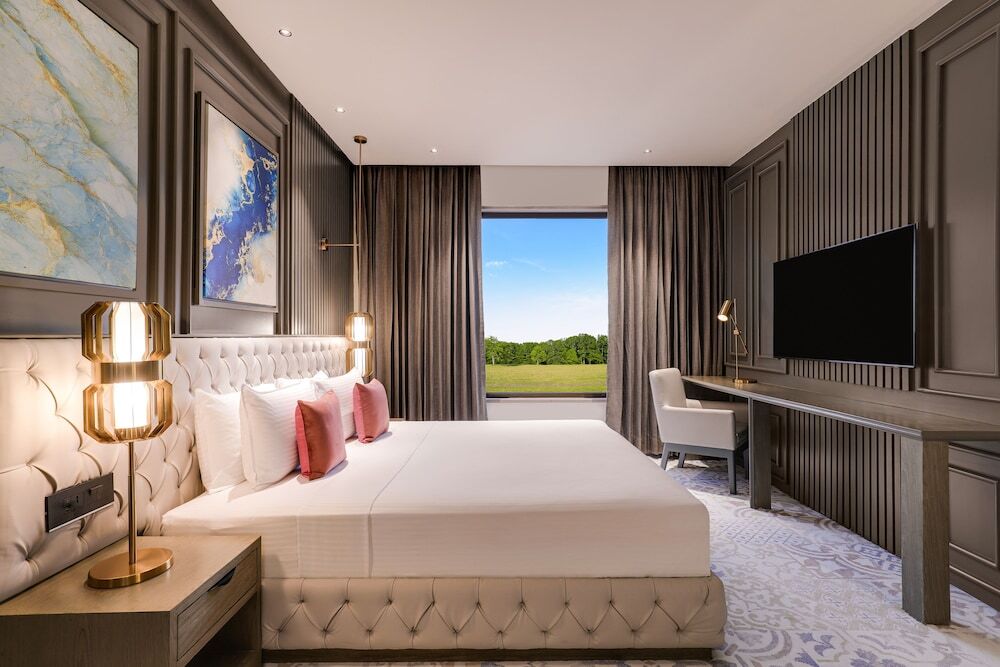 Ханзи: Lemon Tree Hotel Hisar