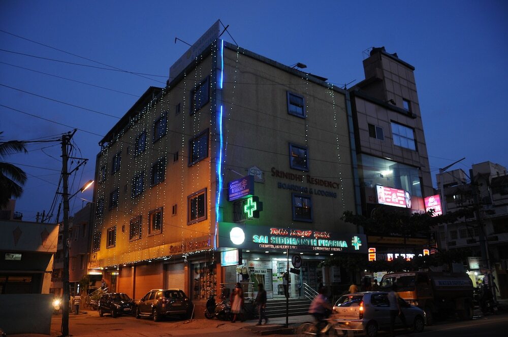 Бангалор: Srinidhi Residency