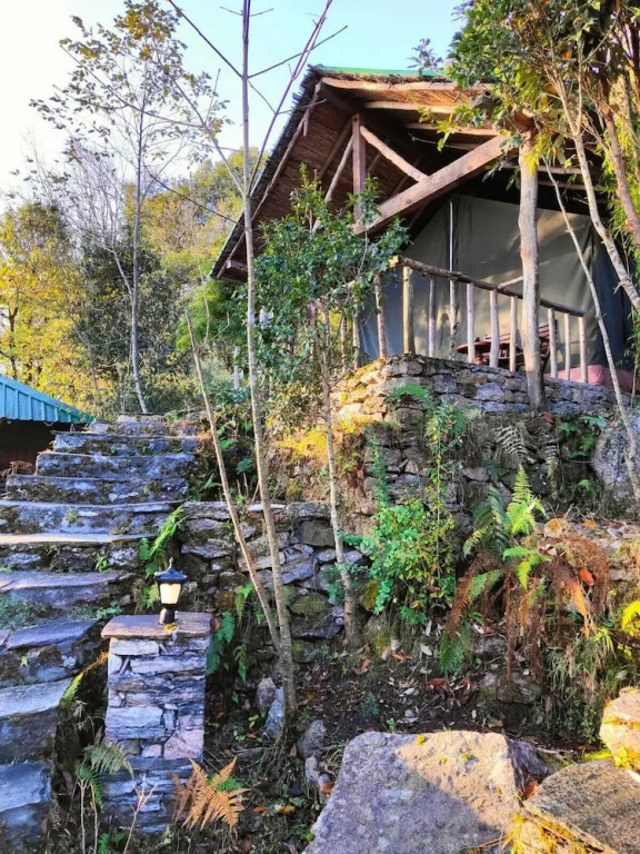Мунсьяри: Himalayan Glamping By Ahaan Himalaya