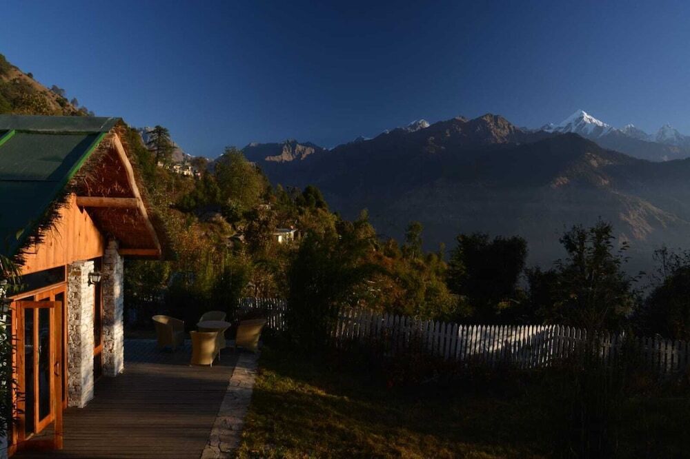 Мунсьяри: Himalayan Glamping By Ahaan Himalaya