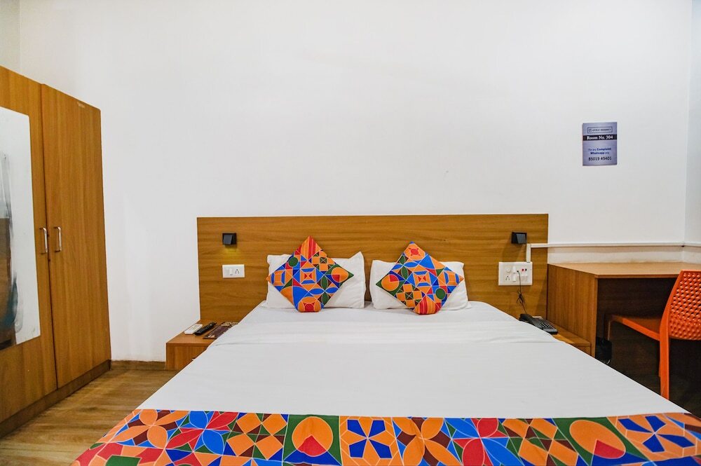 Гувахати: Fabexpress Anurag Residency