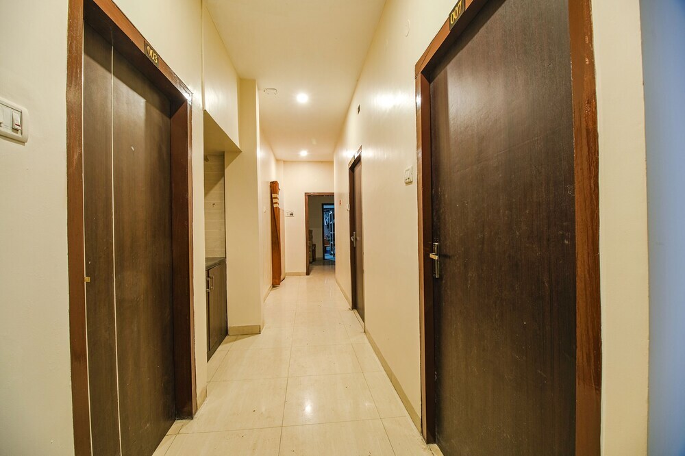 Гувахати: Fabexpress Anurag Residency