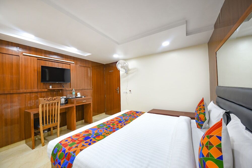 Нью-Дели: Fabhotel Mona International