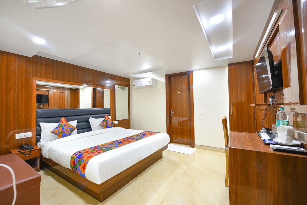 Нью-Дели: Fabhotel Mona International