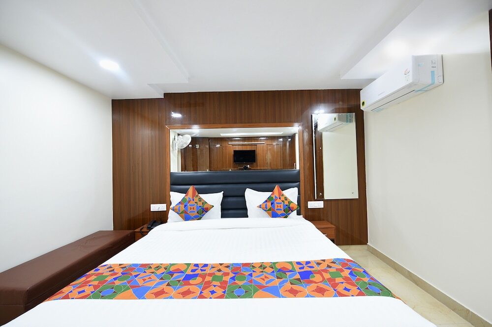 Нью-Дели: Fabhotel Mona International