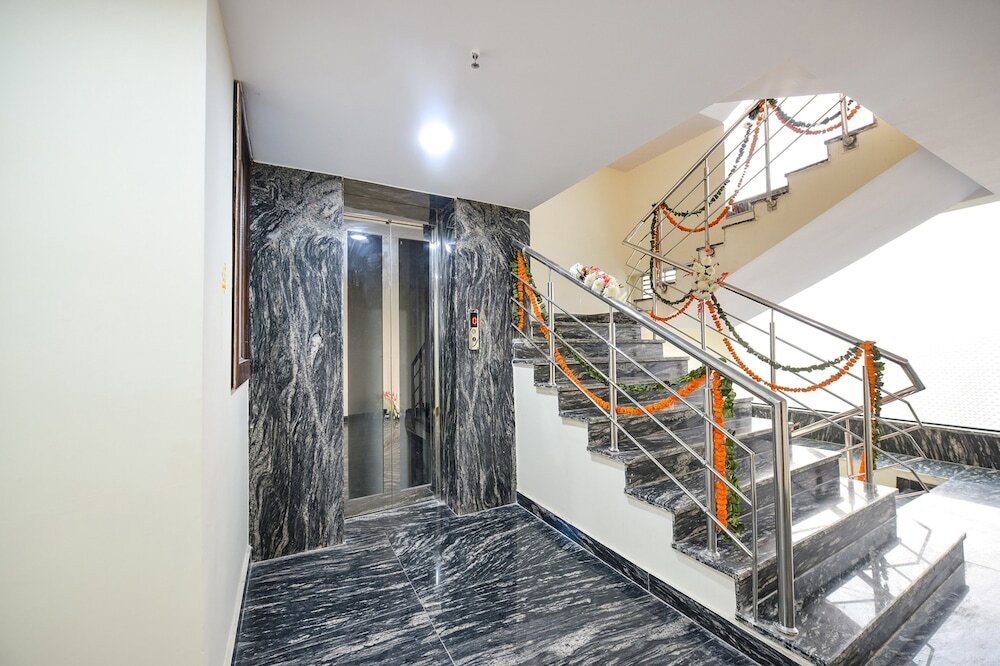 Нью-Дели: Fabhotel Mona International
