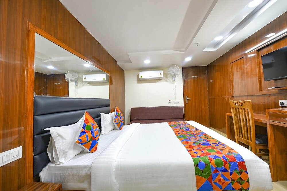 Нью-Дели: Fabhotel Mona International