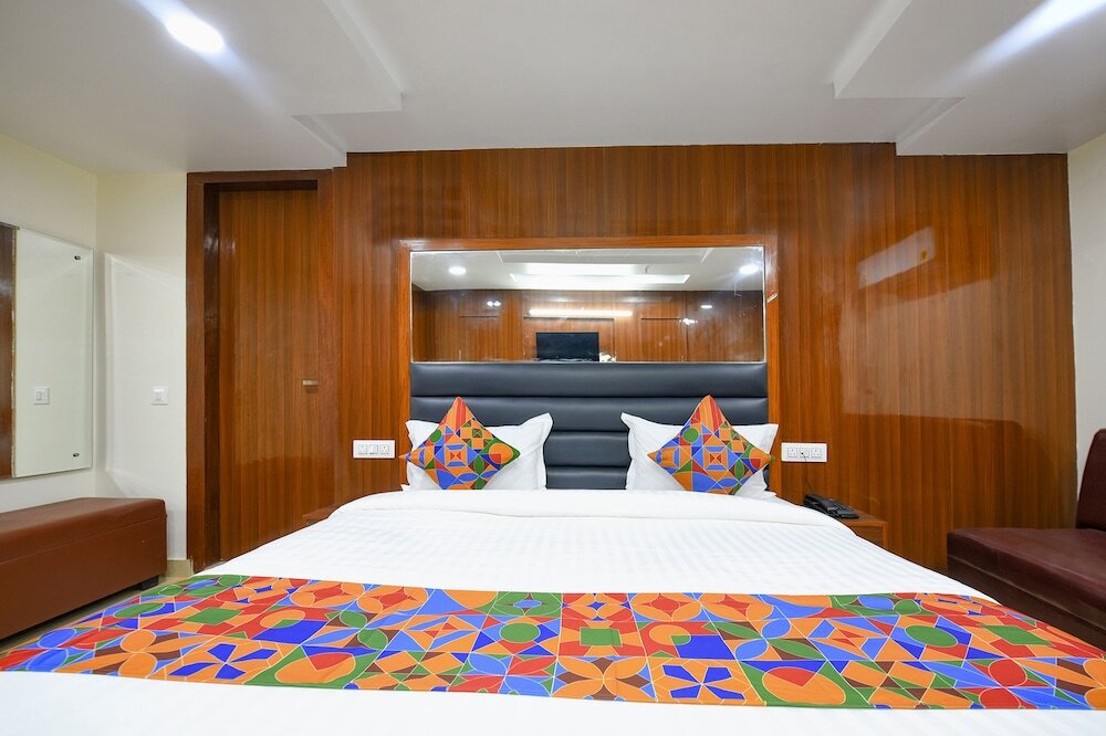 Нью-Дели: Fabhotel Mona International