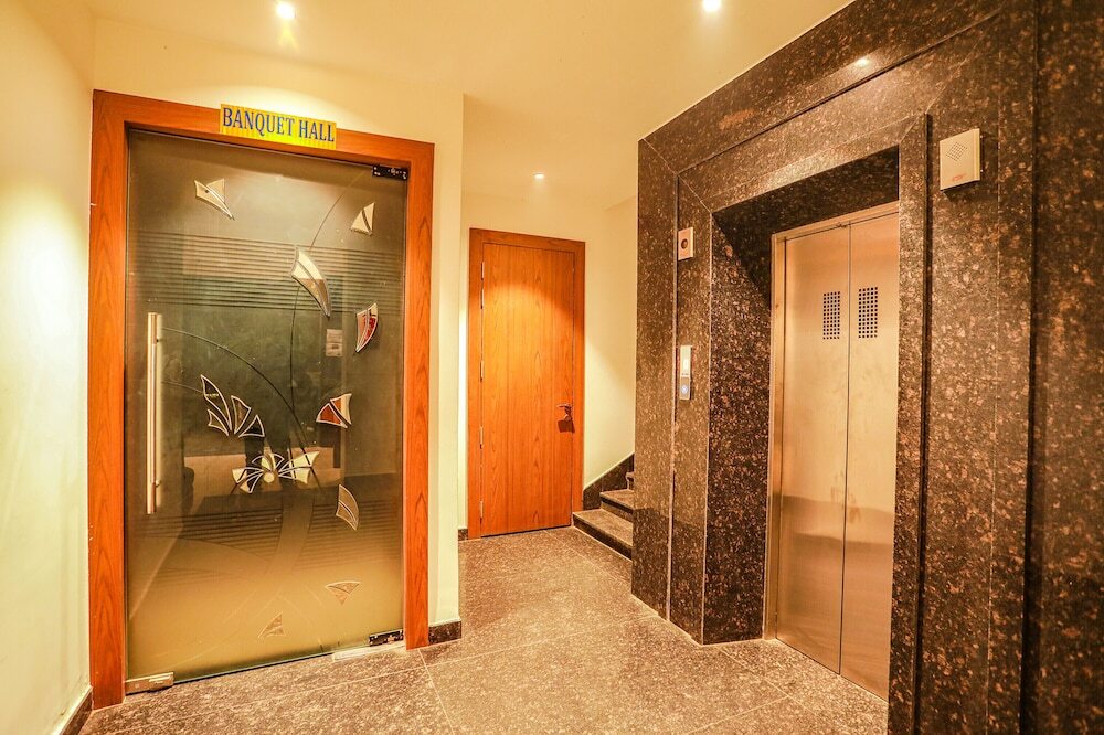 Канпур: Fabhotel Prime Swarn Bhoomi