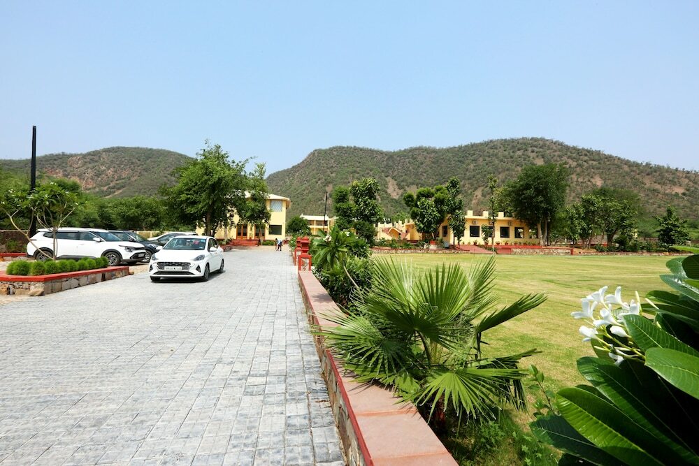 Алвар: Ratan Villas Sariska