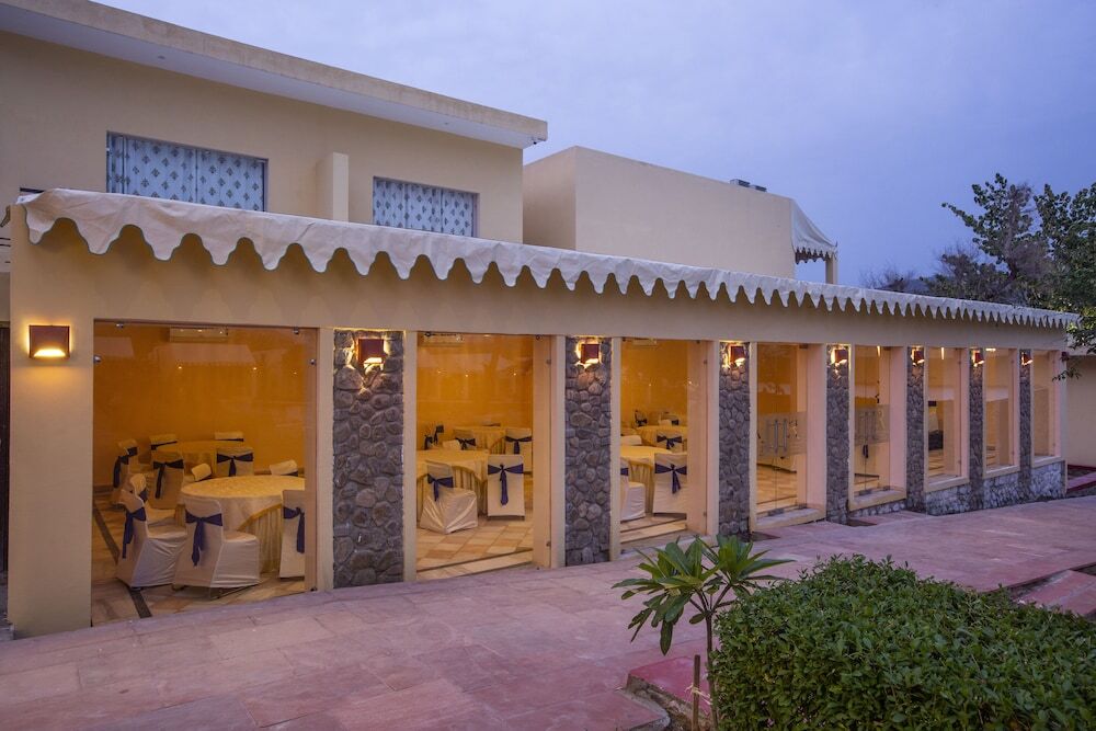 Алвар: Ratan Villas Sariska