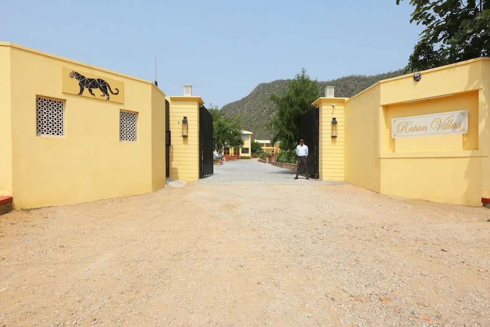 Алвар: Ratan Villas Sariska