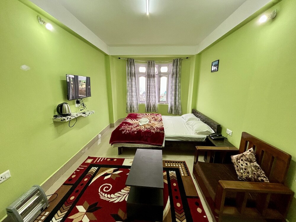 Таванг: Hotel Vivid Tawang
