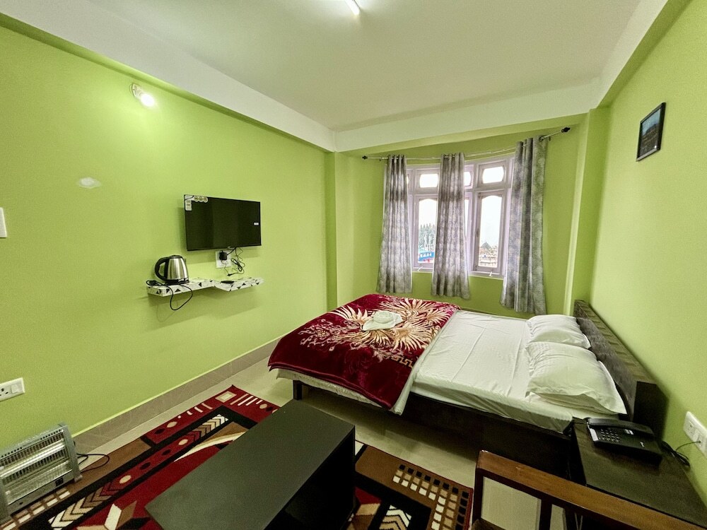 Таванг: Hotel Vivid Tawang