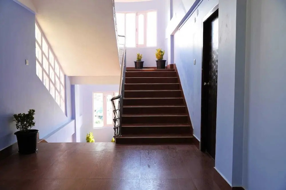 Таванг: Hotel Vivid Tawang