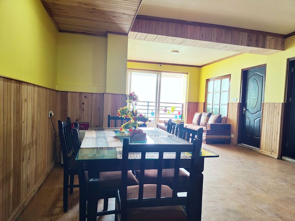 Дарджилинг: Cozy HomeStay & Cafe