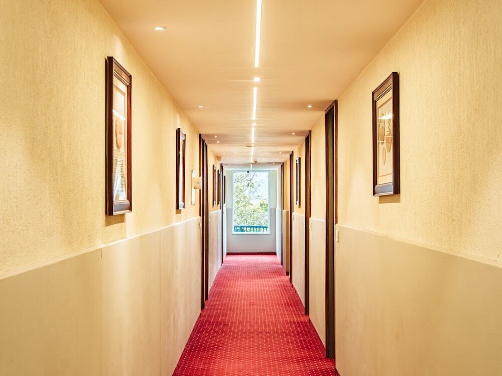 Массури: The Manor House Boutique Stays