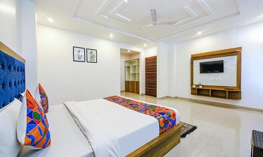 Дхарампур: Fabhotel The Micky House