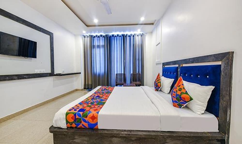 Дхарампур: Fabhotel The Micky House