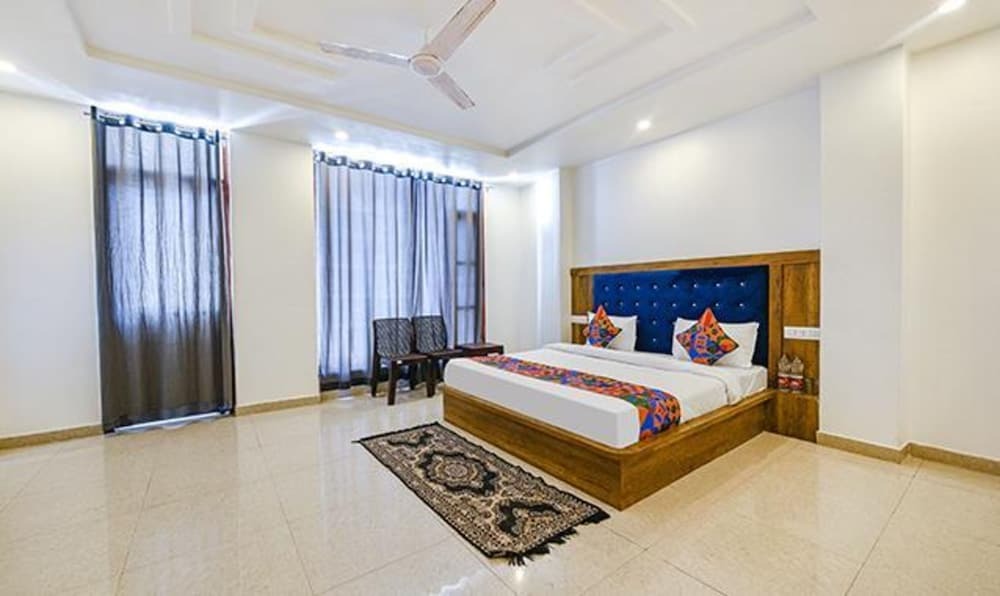 Дхарампур: Fabhotel The Micky House