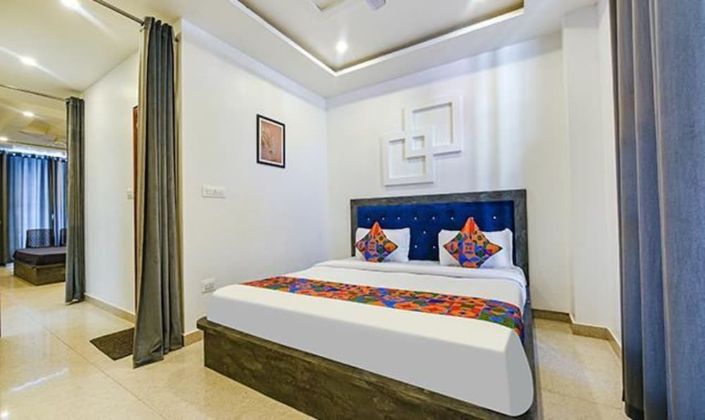 Дхарампур: Fabhotel The Micky House