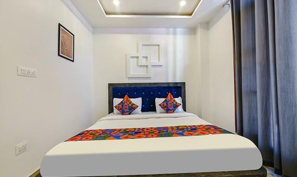 Дхарампур: Fabhotel The Micky House