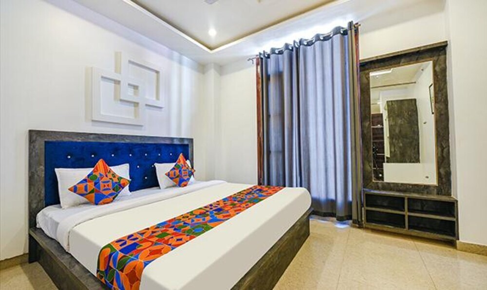 Дхарампур: Fabhotel The Micky House