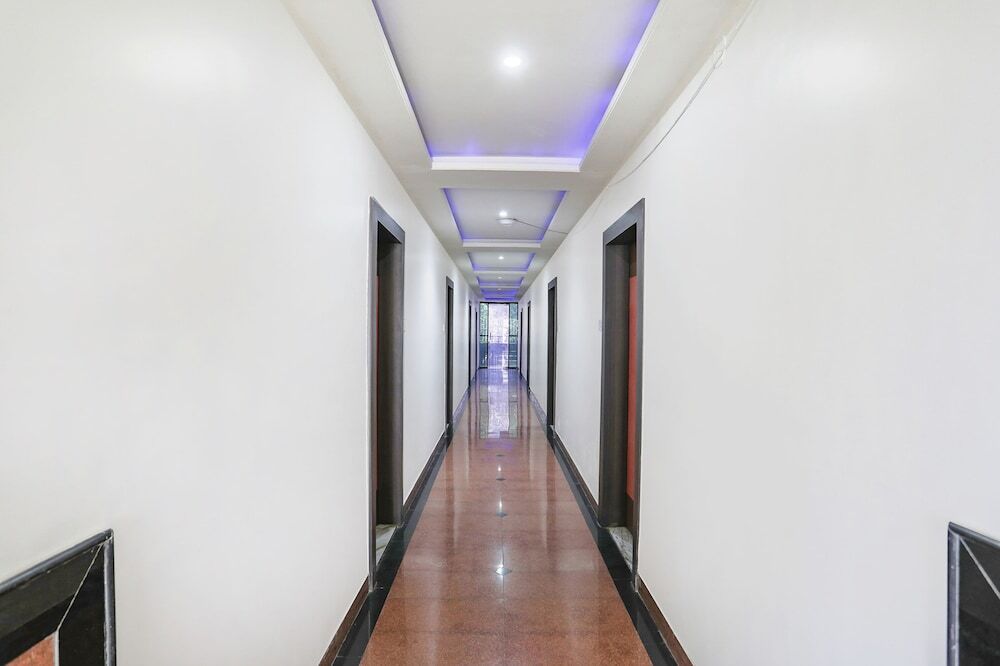 Нашик: Fabhotel City Palace I