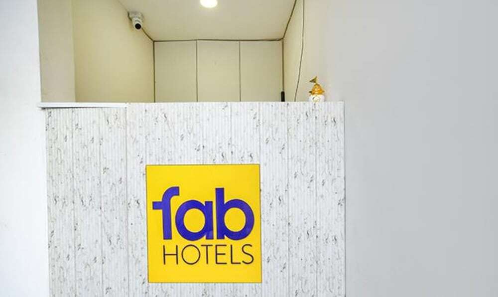 Индаур: Fabhotel One Stay