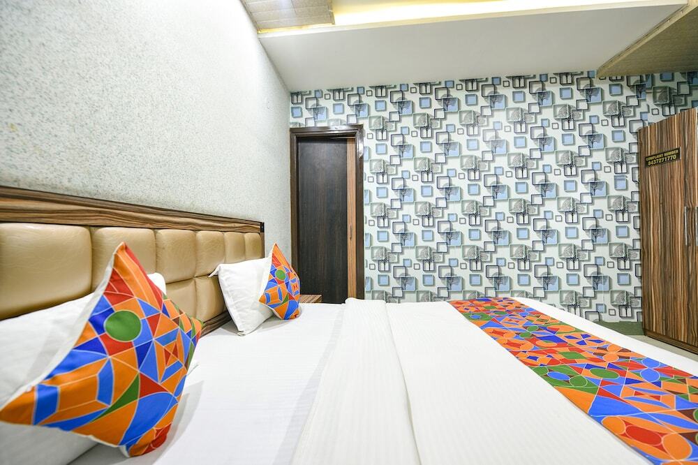 Мохали: Fabhotel Ess Pee Grand