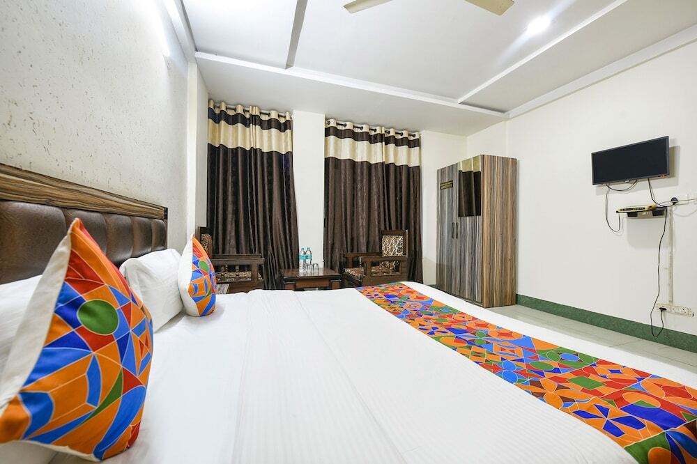 Мохали: Fabhotel Ess Pee Grand