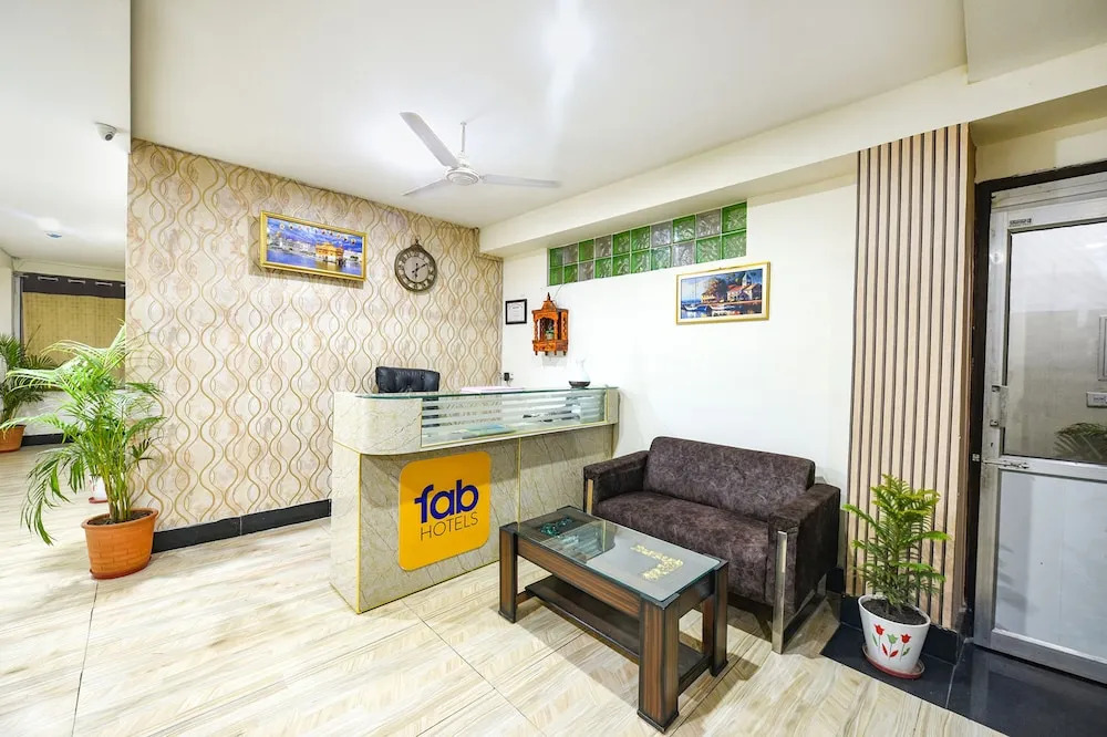 Мохали: Fabhotel Ess Pee Grand