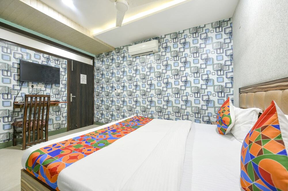 Мохали: Fabhotel Ess Pee Grand