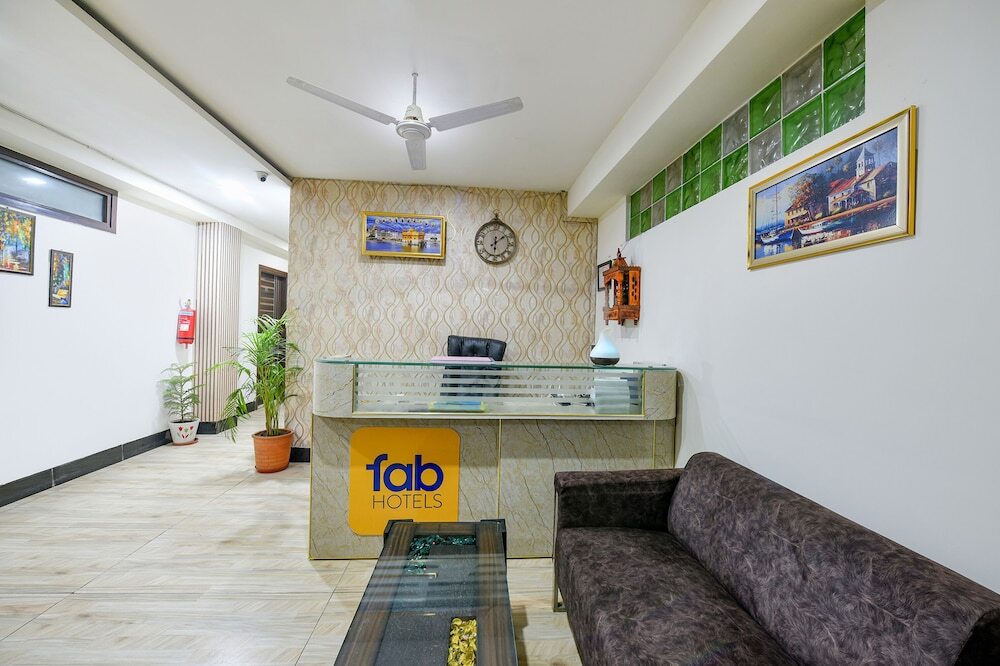 Мохали: Fabhotel Ess Pee Grand