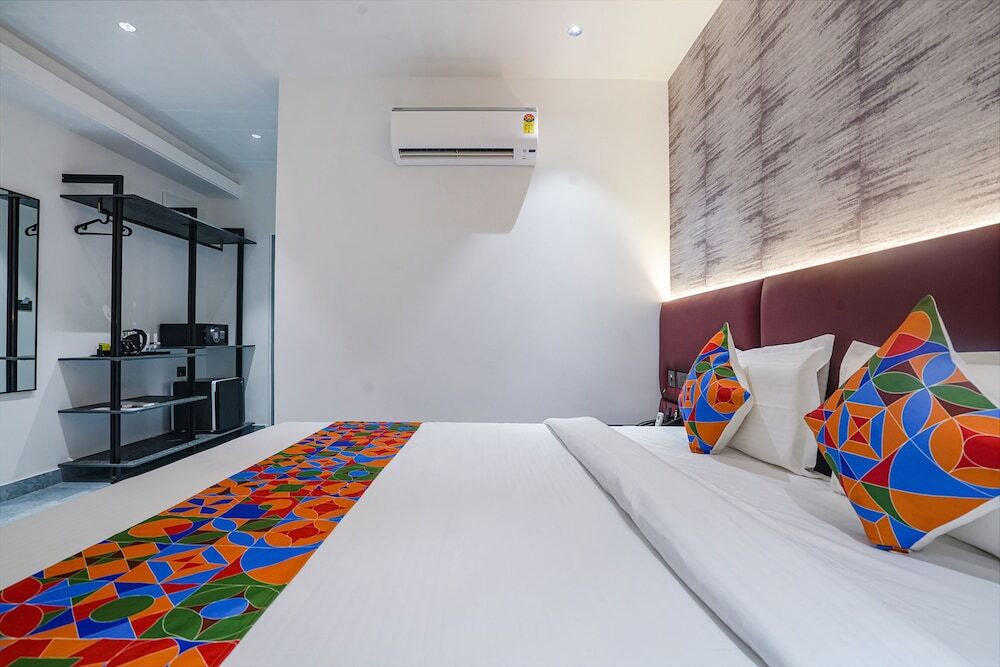 Хидерабад: Fabhotel Prime Cloud 5 Studios