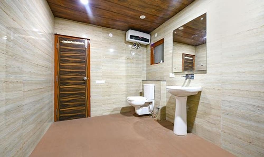 Дхарампур: Fabhotel The Kasauli Heavens