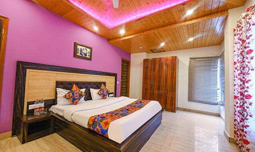 Дхарампур: Fabhotel The Kasauli Heavens