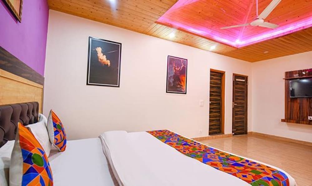 Дхарампур: Fabhotel The Kasauli Heavens