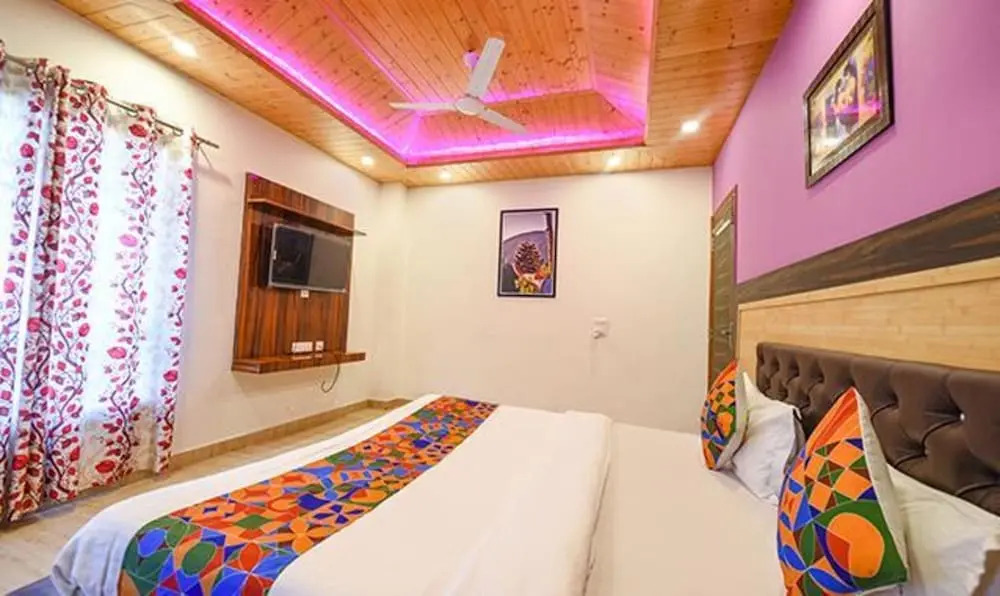 Дхарампур: Fabhotel The Kasauli Heavens