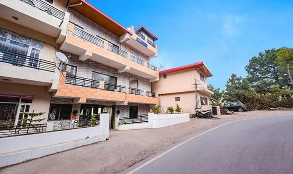 Дхарампур: Fabhotel The Kasauli Heavens