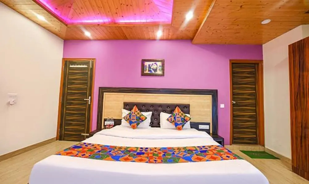 Дхарампур: Fabhotel The Kasauli Heavens