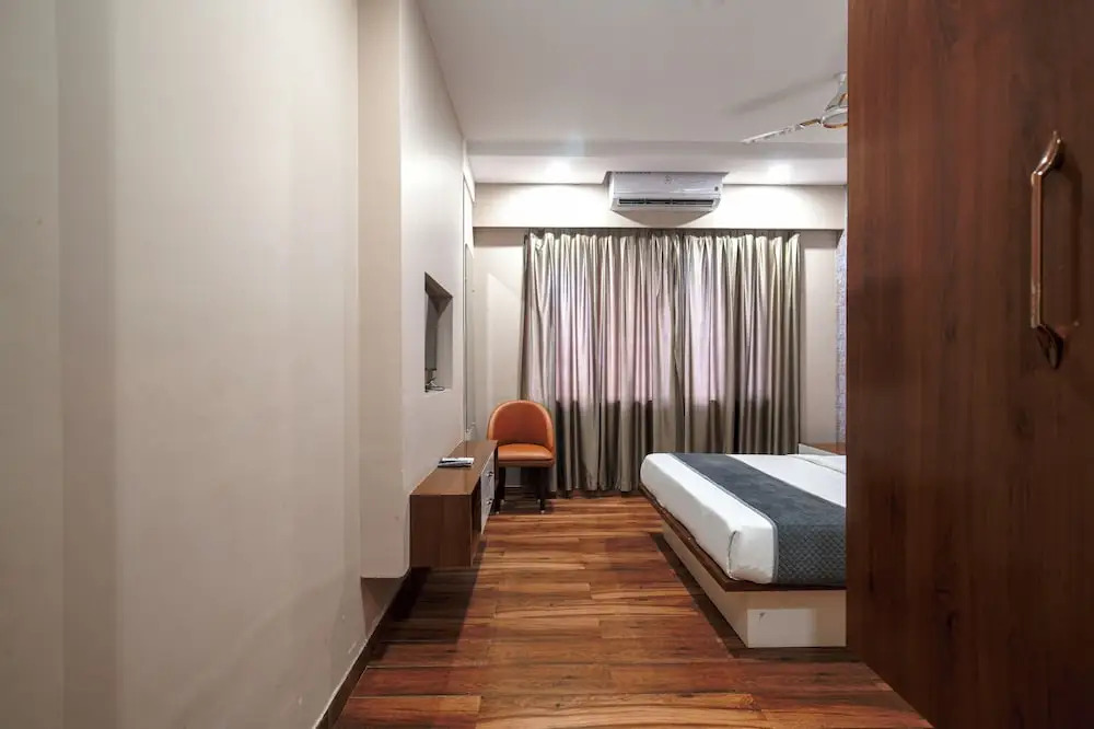 Удджайн: Hotel Miracle