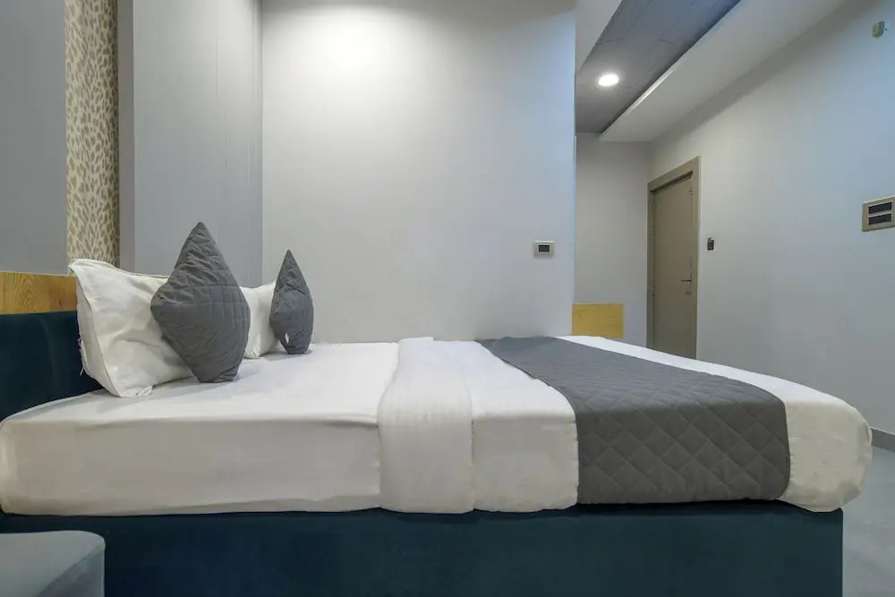 Удджайн: Hotel Miracle