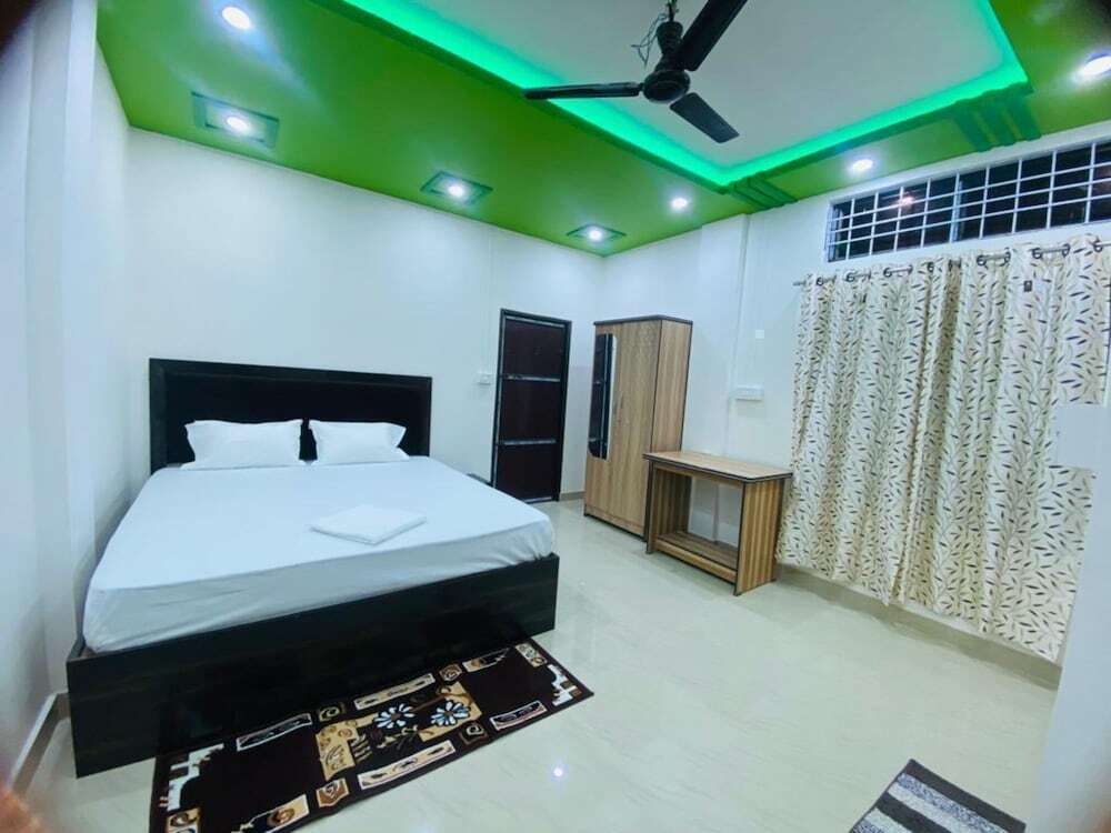 Кохора: Kaziranga Inn