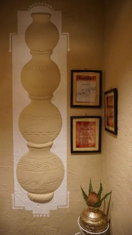 Варанаси: Shri Nilayam Kutir