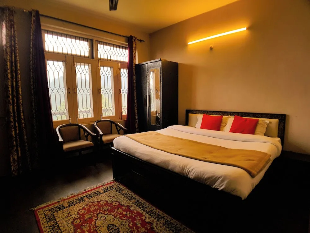 Чамба: Hotel Cozy Nook