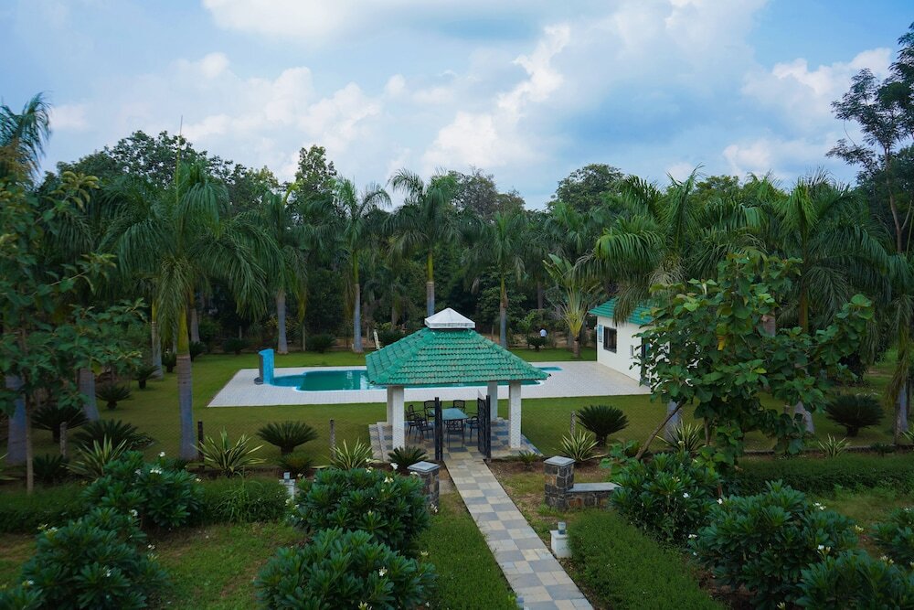 Турья: Village Machaan Resort
