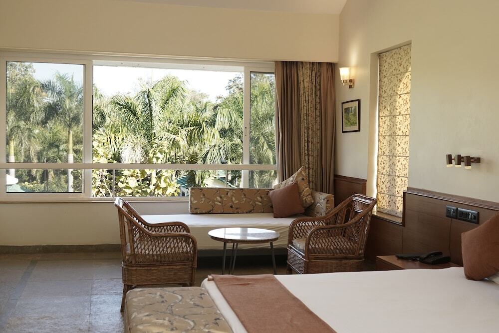 Турья: Village Machaan Resort